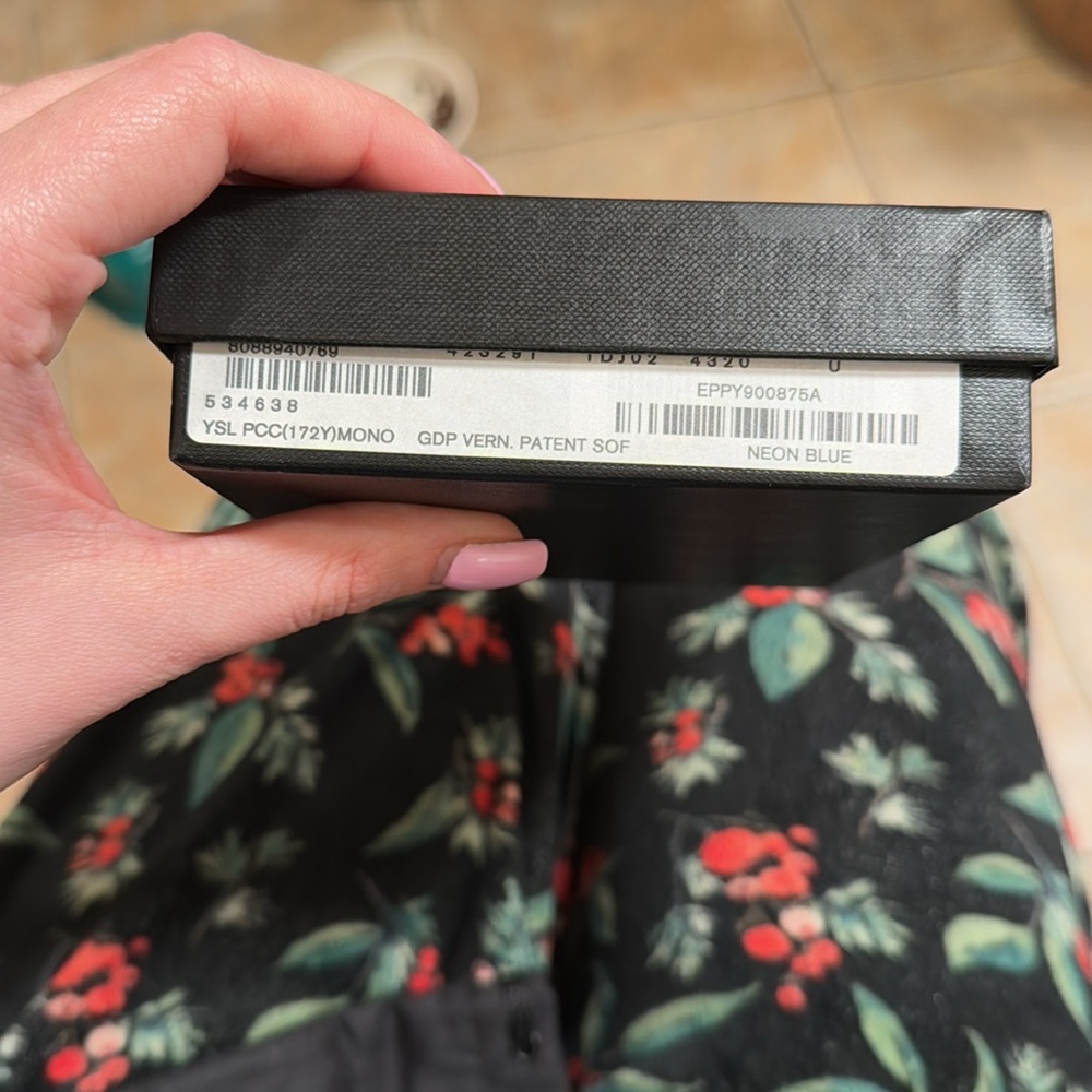 Authentic YSL Card Holder - Picture 6 of 6